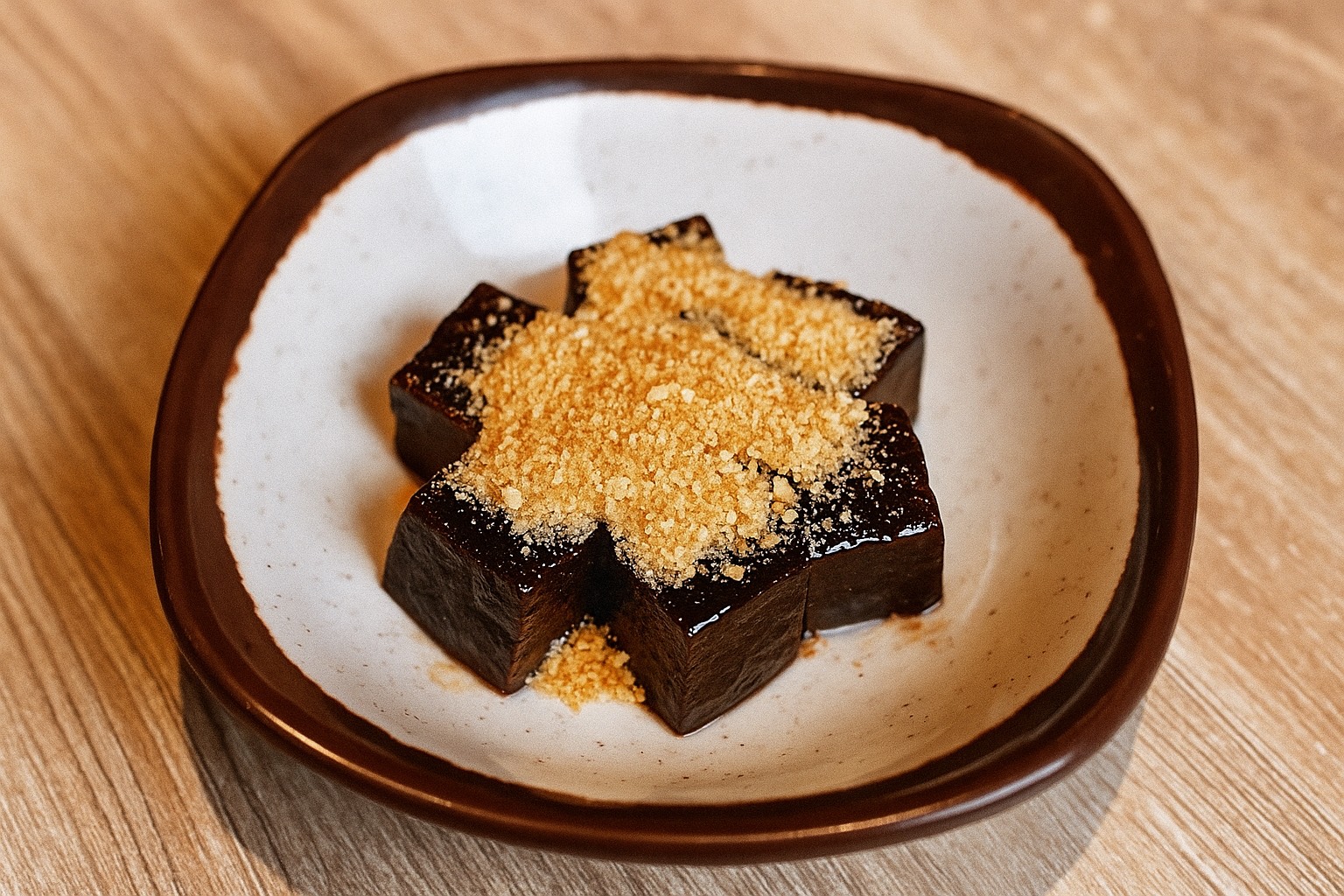 招待「黑糖花生蕨餅」一包